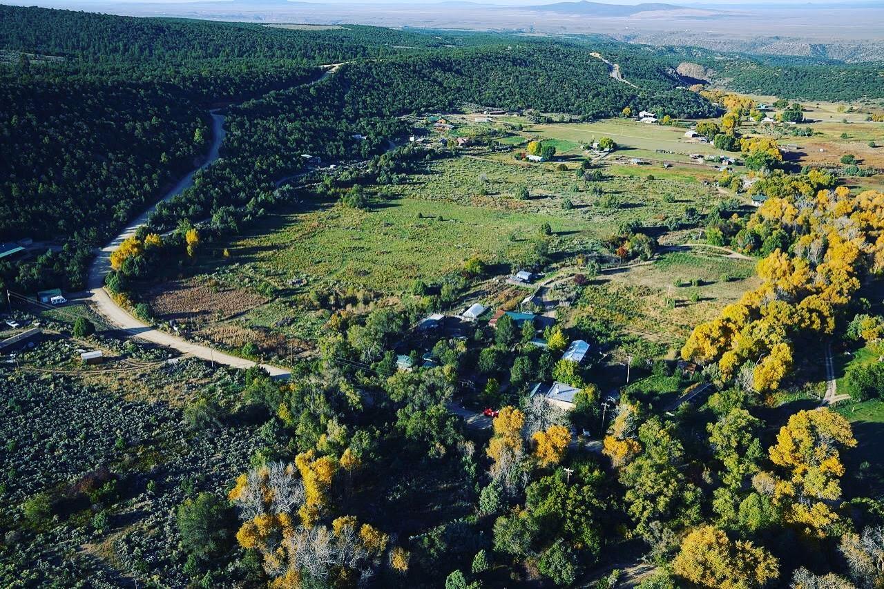 Taos Goji Farm & Eco-Lodge Retreat 아로요 세코 외부 사진