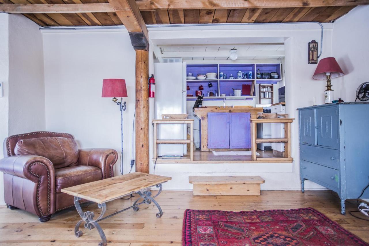Taos Goji Farm & Eco-Lodge Retreat 아로요 세코 외부 사진